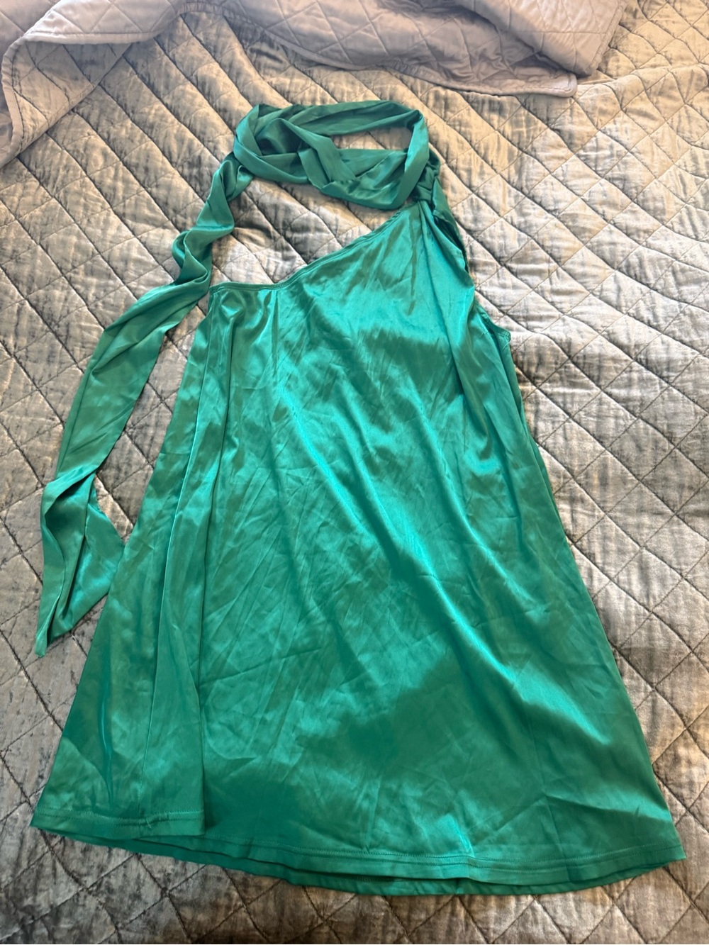 Green Backless Halter Dress - Elegant Summer Style